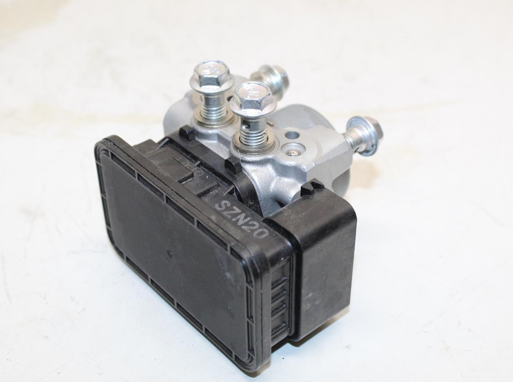 2018 Suzuki Gsxr1000r Abs Pump Unit Module