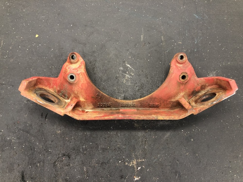 Cummins ISB6.7 Engine Mount - Used | P/N 3966171