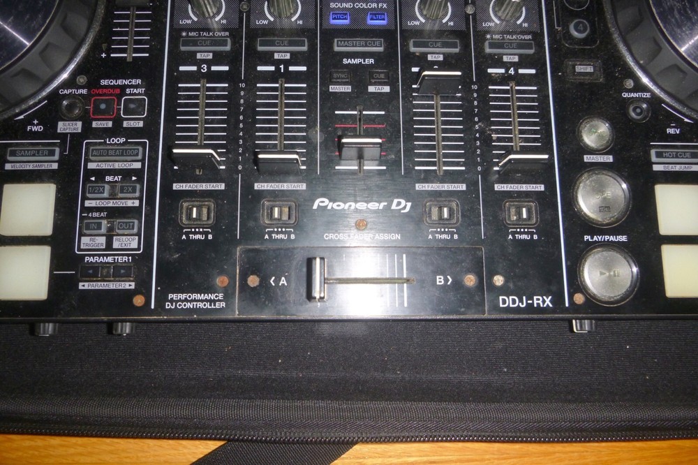 Pioneer DJ DDJ-RX Performance DJ Controller 4-Channel