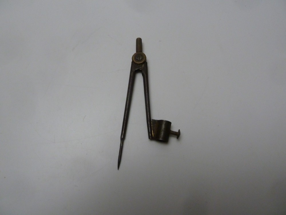 Vintage drawing compass made in England , lovely original piece ,