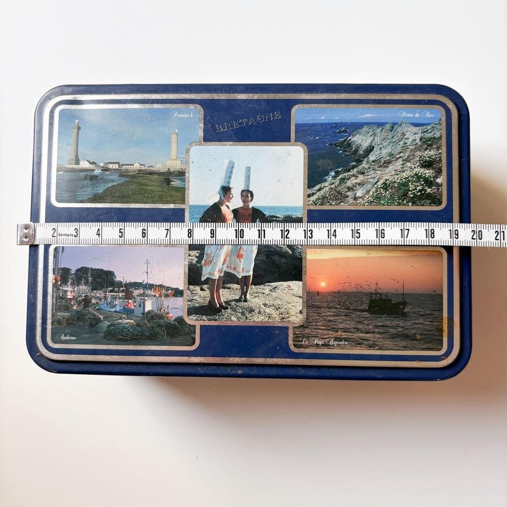 Vintage Tin Featuring A Bretagne Landscape