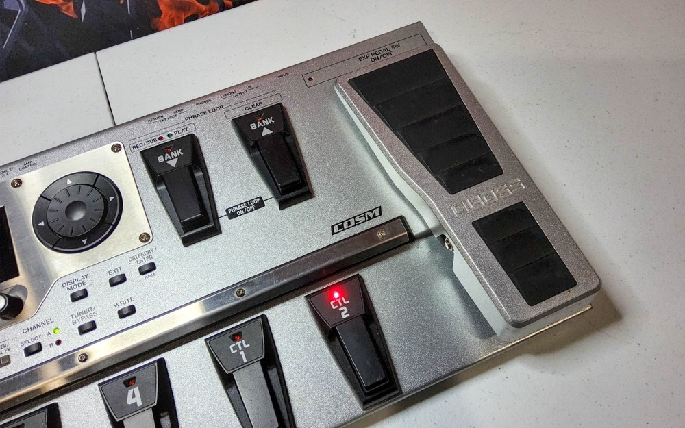 🎸 BOSS GT-10 Guitar Effects Processor - w/ Power Adapter – Fully Functional!