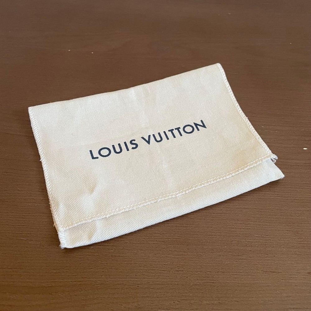 LOUIS VUITTON LV Vertical Wallet Compact Authentic
