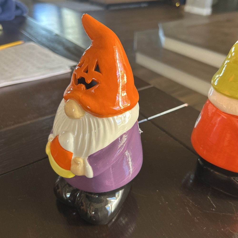 2 Two Halloween Gnomes Light with Timer