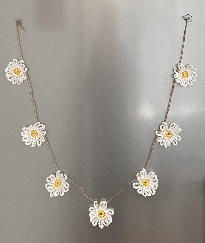 🌸 Hand Crochet sparkly daisy Jute Rustic Bunting Window SPRING sequins Gift