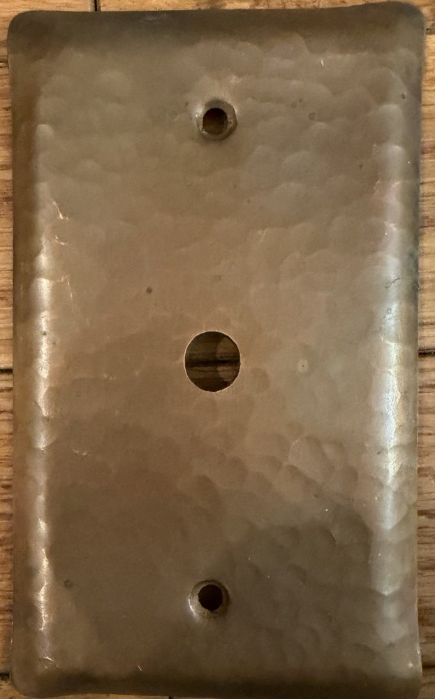 Hammered Wall Plate BUNDLE (7) Craftsman Rustic Switch & Outlet Covers + Screws