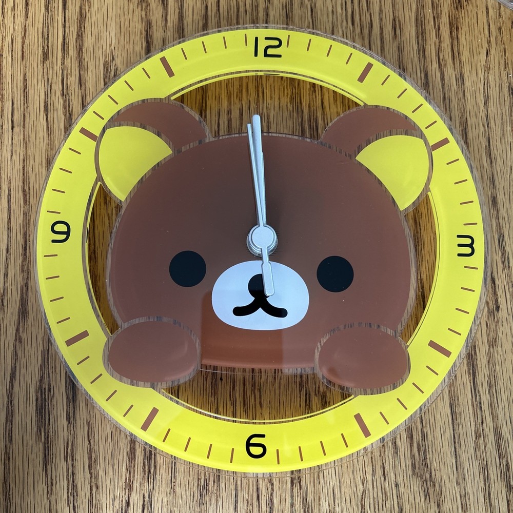 “Rilakkuma” Analog Clock
