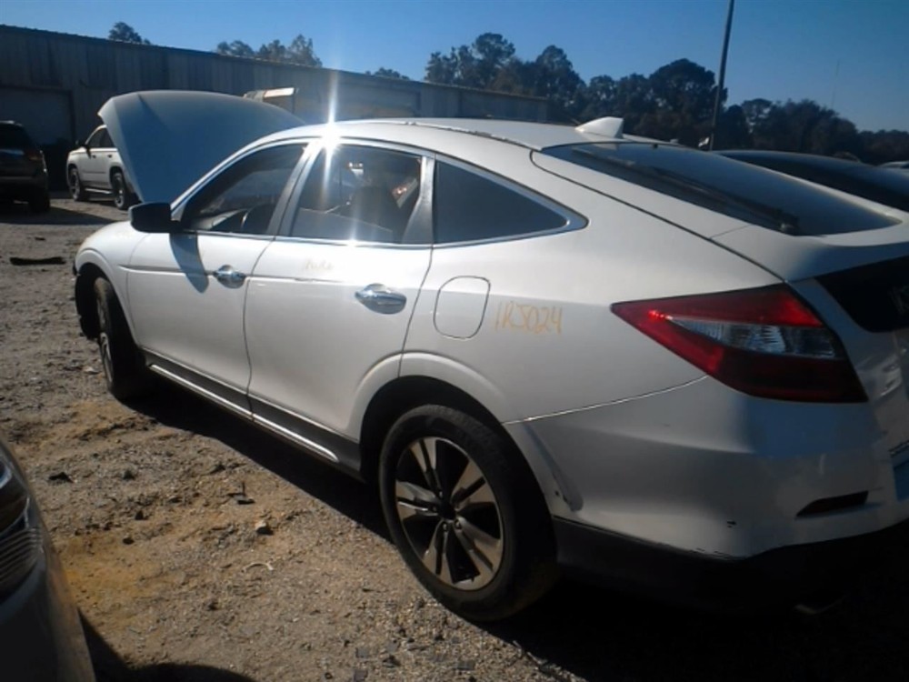 CROSSTOUR 2015 Fuse Box Cabin 104921194