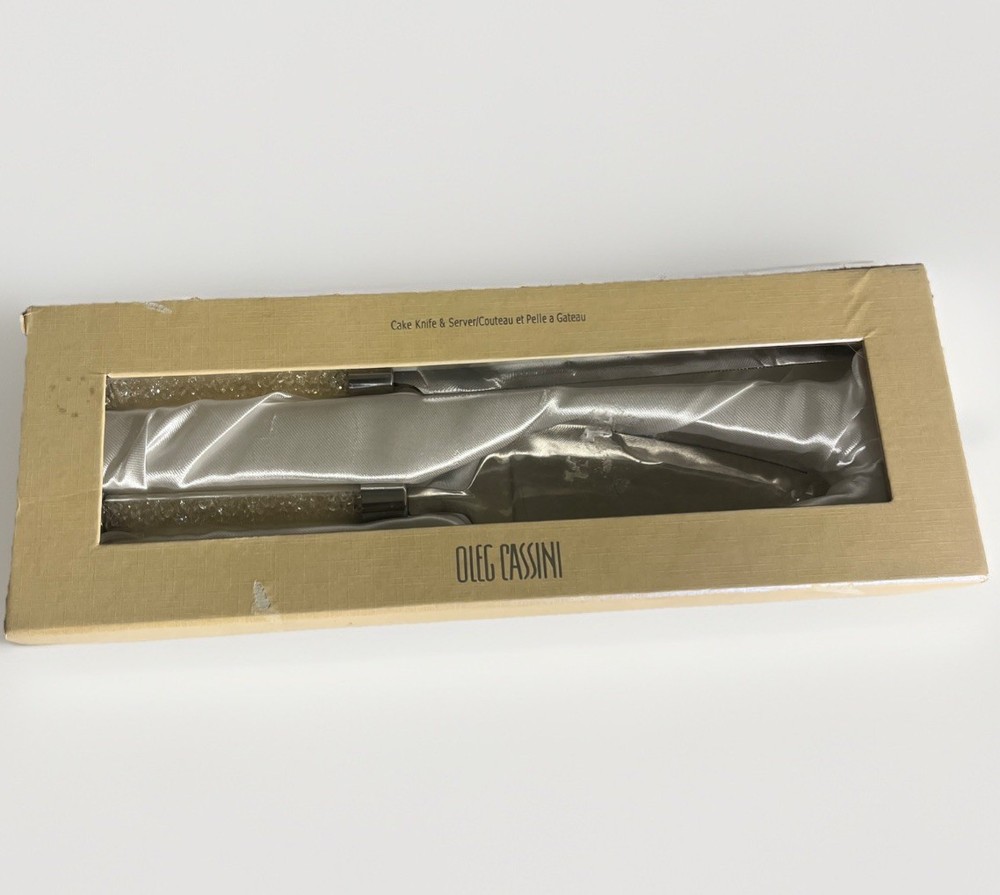 Oleg Cassini Crystal Diamond Handle Wedding Cake Knife and Server Set
