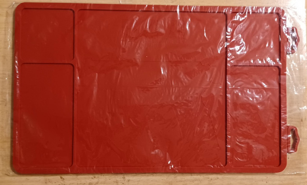 EAA Corp Red Plastic Gun Tray Mat 16"x10"