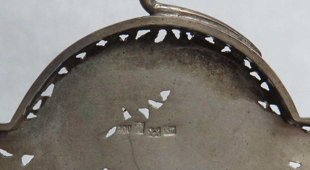 VICTORIAN ERA GERMAN 800 SILVER MESH PURSE WITH MINI SILVER BAG INSIDE