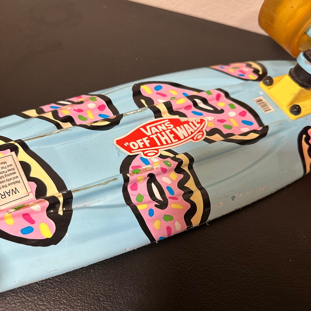 Kryptonics Classic Torpedo Vans Donut Skateboard multicolor wheels