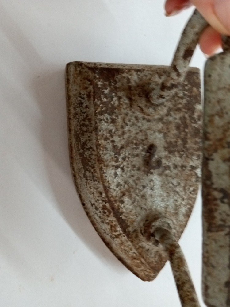 Antique Sad Iron #7