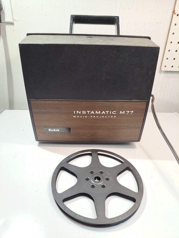 KODAK Instamatic M77 Projector - Motor Powers On - Bulb Is Out - Reel UNTESTED