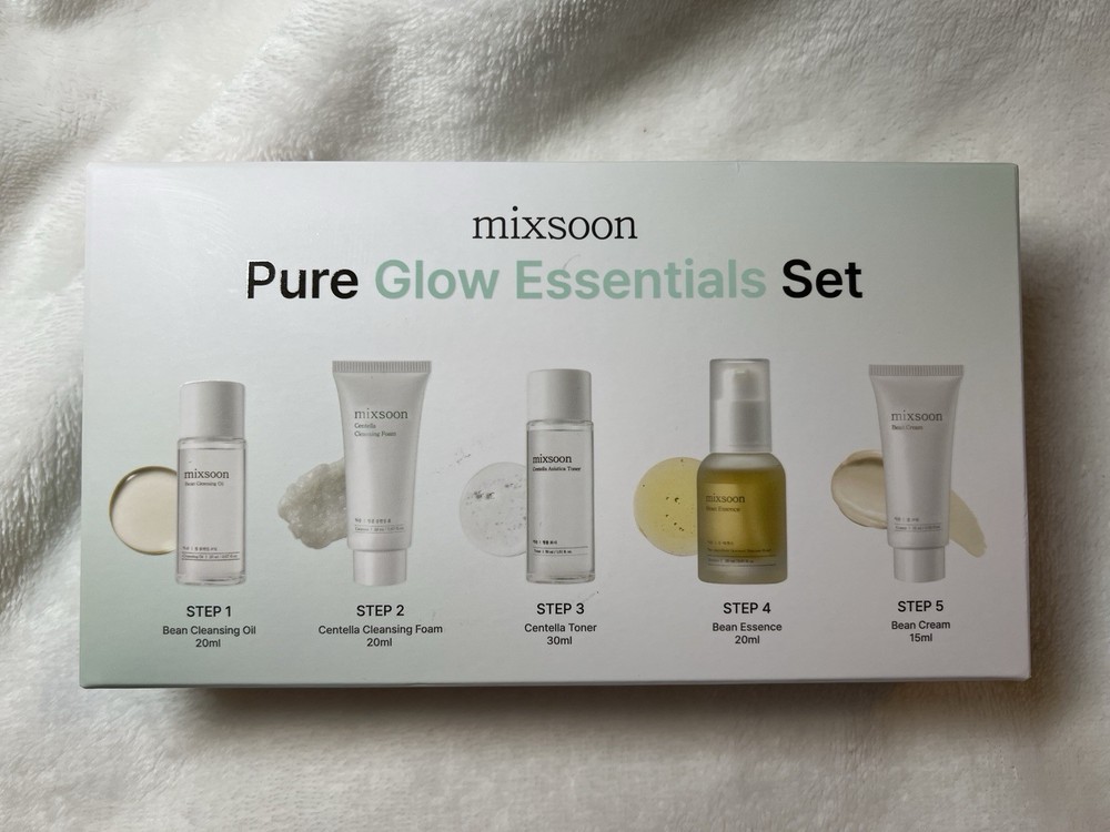 Mixsoon Pure Glow Essentials Set & Bear Keychain & Tote