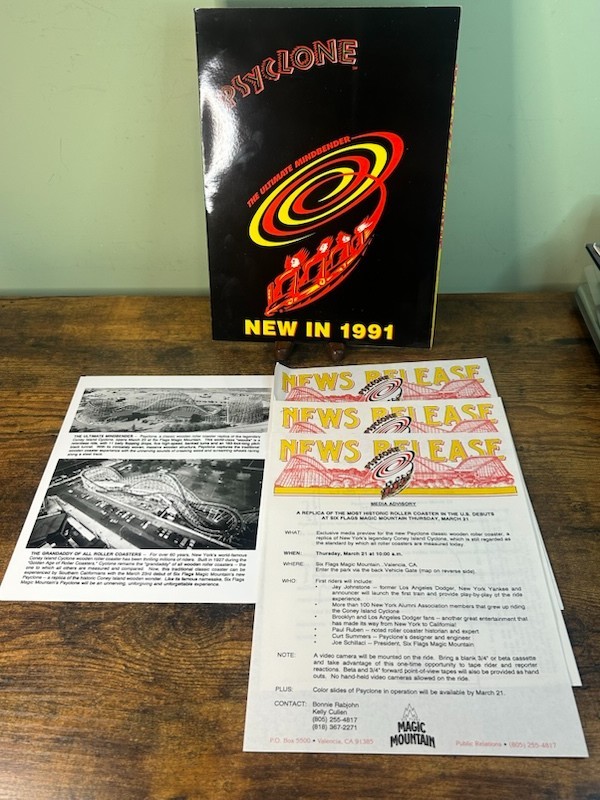 Six Flags Magic Mountain Vintage Press Kit “Psyclone” 1991 Wooden Roller Coaster