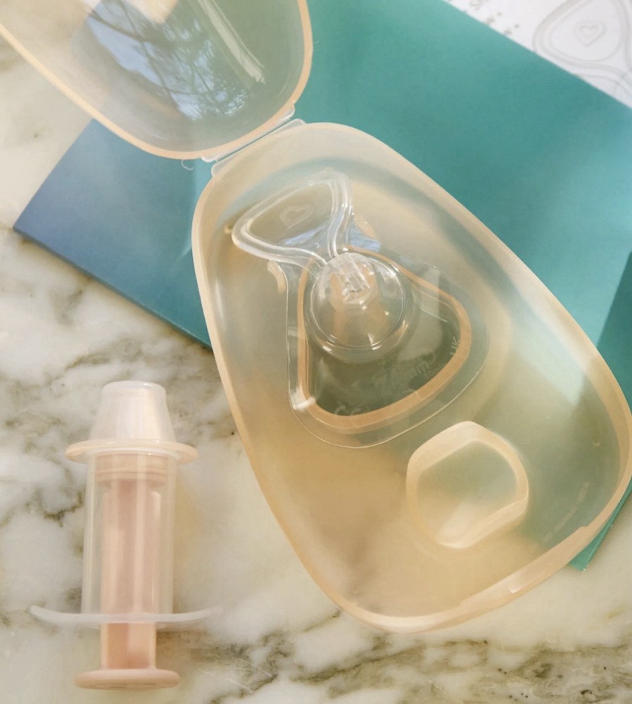 Munchkin Flow Nipple Shield Set with Case