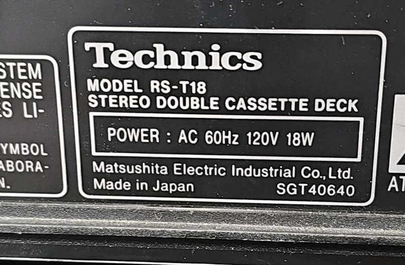 Technics RS-T18 Stereo Dual Cassette Deck.