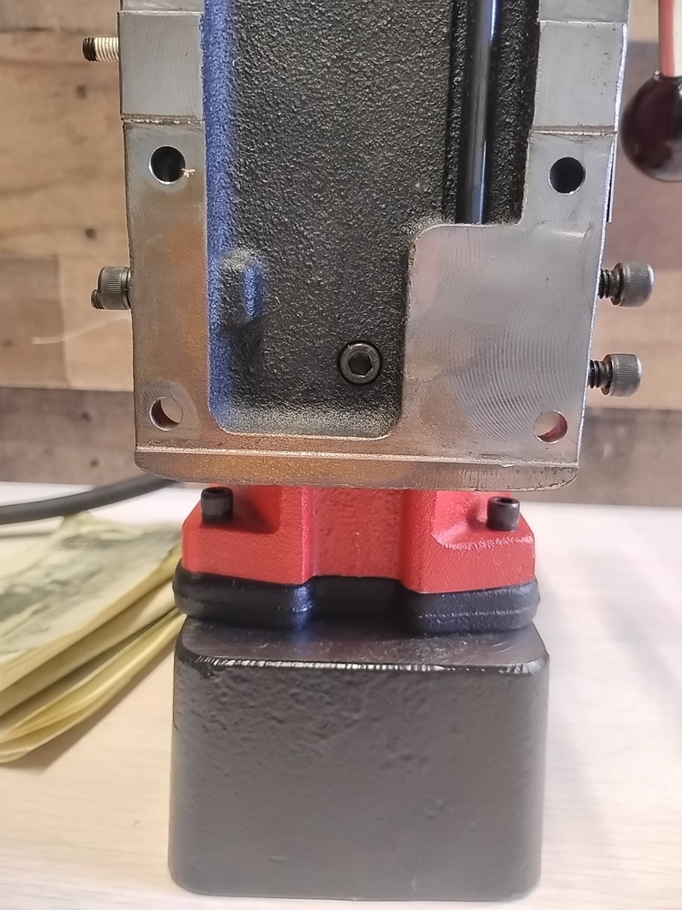 NEW!! Milwaukee 4203 Electromagnetic Drill Press Base OPEN BOX!!