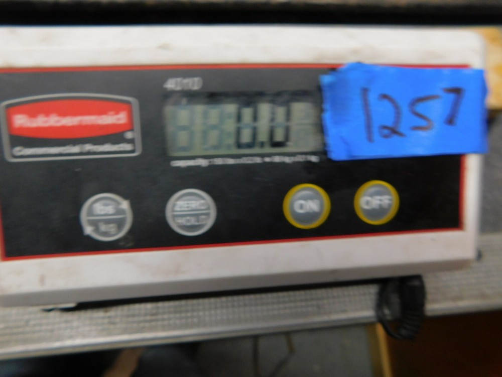 Norton Left Sie Panel Mounting Pin 1480