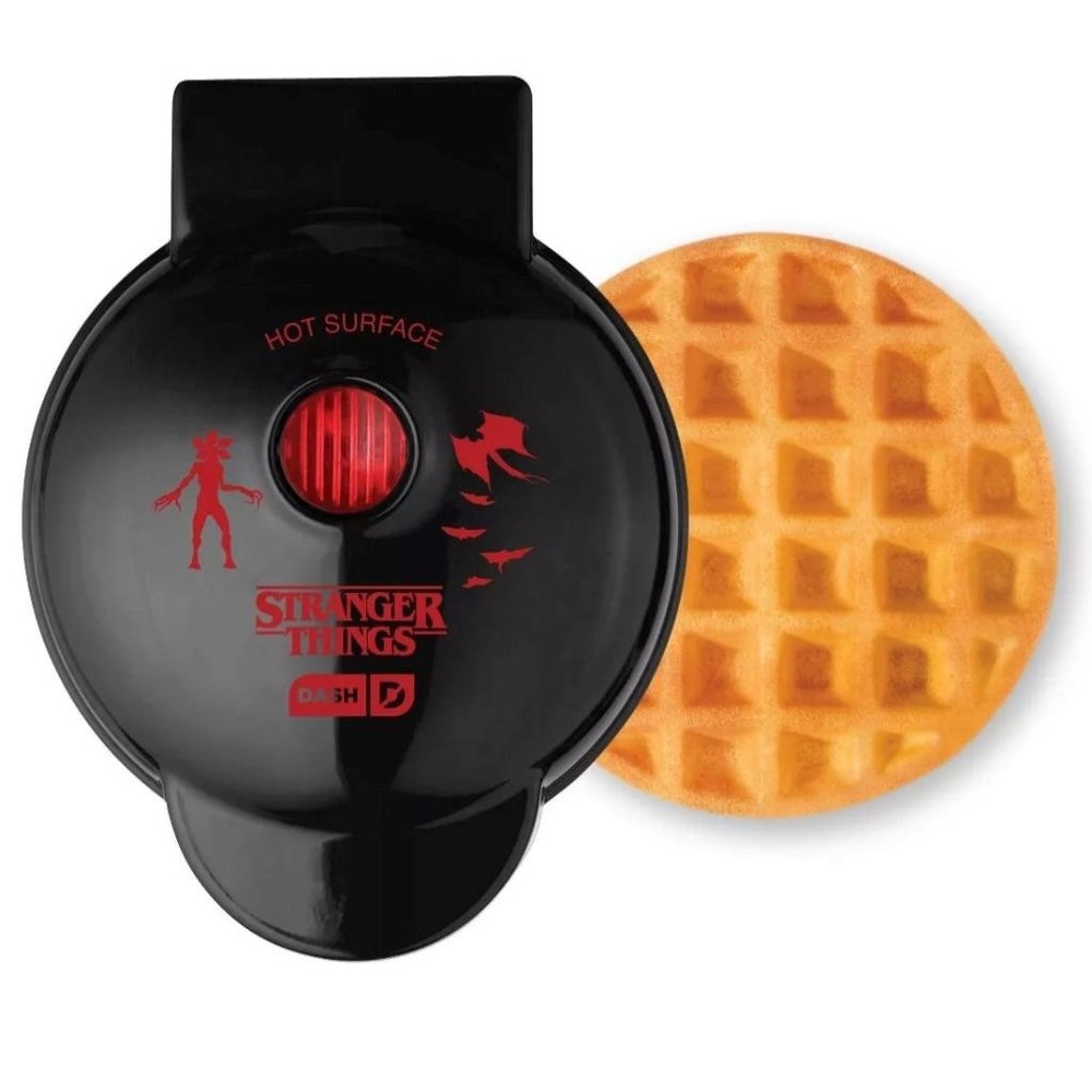 New Dash Mini Waffle Maker Stranger Things 4" Ceramic Limited Edition Netflix