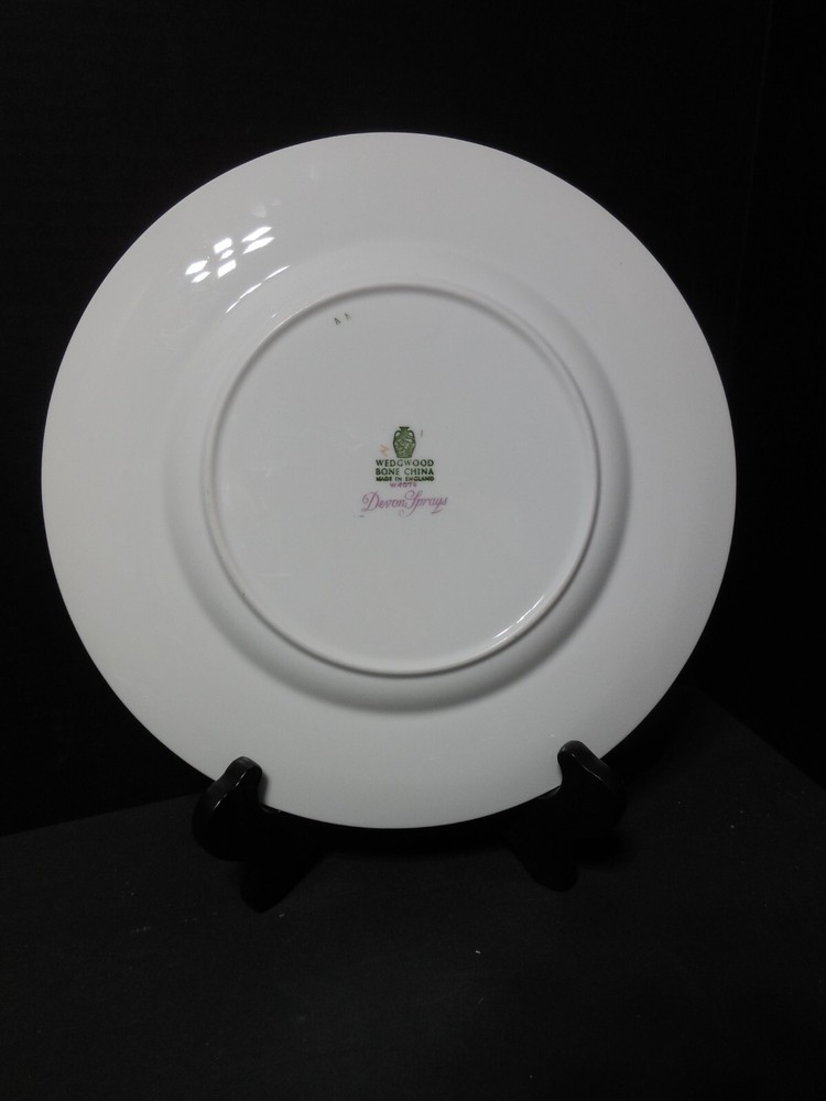 5 Piece Place Setting WEDGWOOD DEVON SPRAYS (B18)