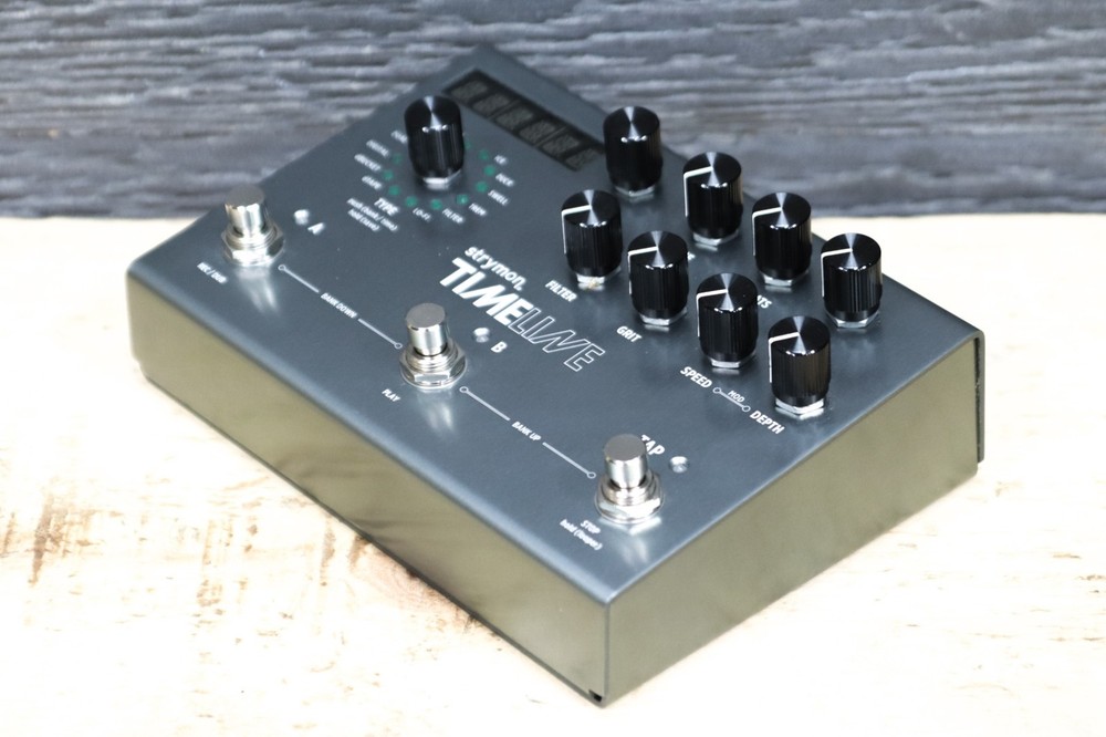 Strymon TimeLine Multidimensional Delay 12 Delay Machines Effect Pedal w/Box