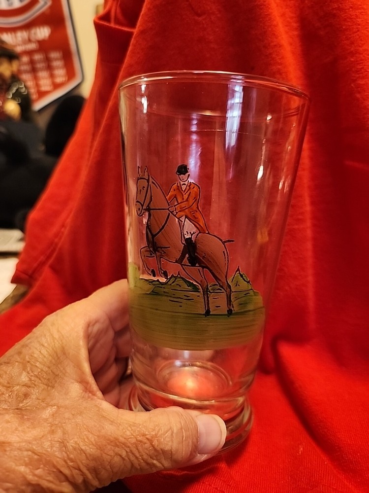Fox Hunting Old Fachion Hand Painted