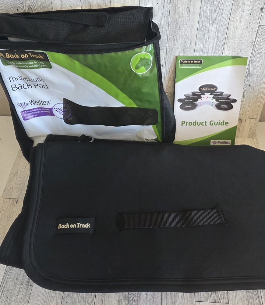 Back On Track Therapeutic Back Pad Horses Welltex
