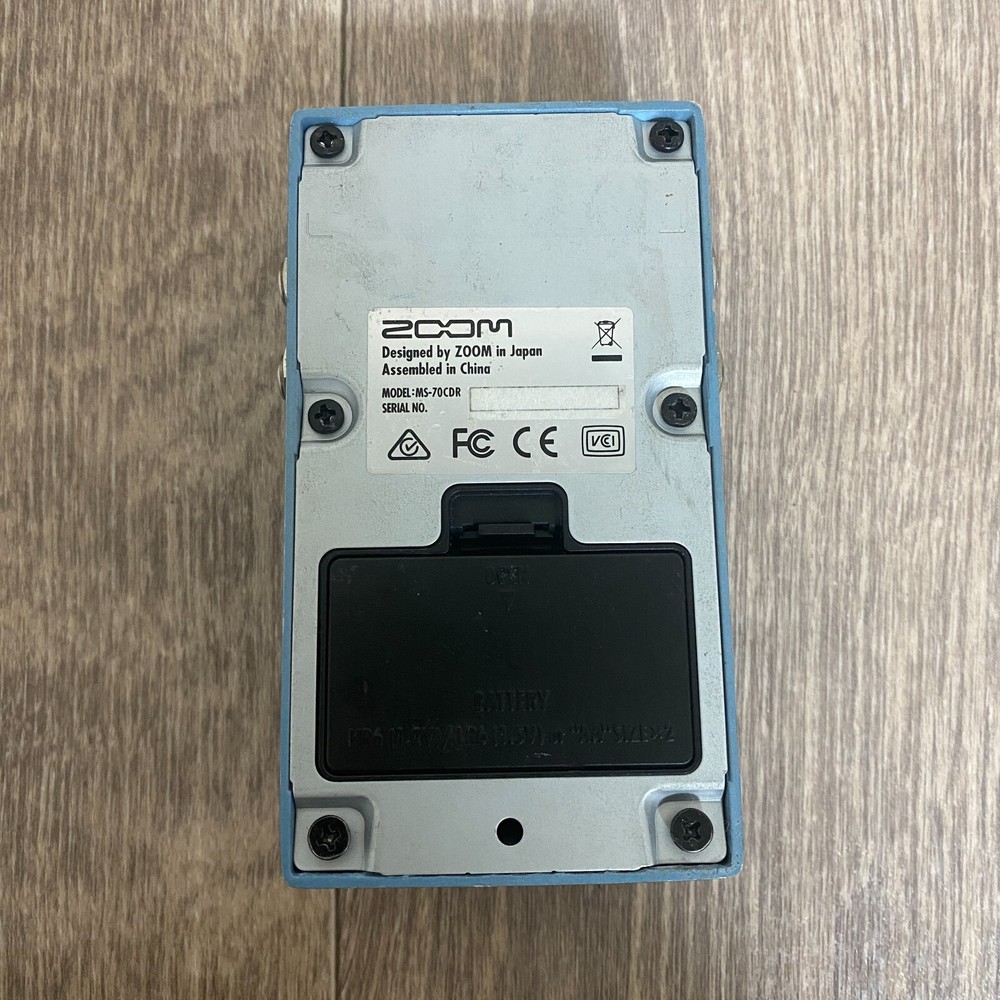 Zoom MS-70CDR MultiStomp Guitar Multi-Effects Pedal Chorus/Delay/Reverb Used