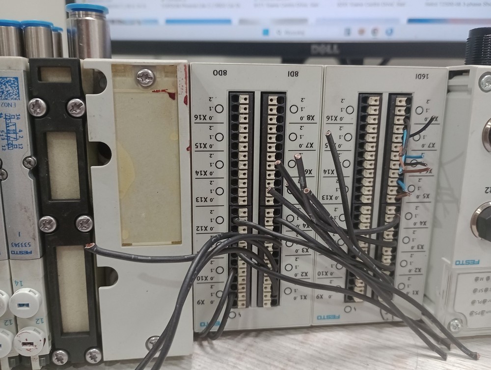 Festo pneumatic controller