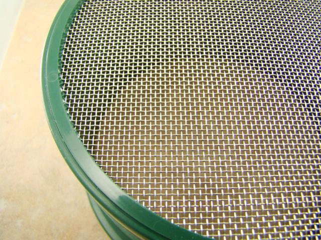 Stackable Plastic Sieve / 4 screens Classifying 1/4"-1/10"-1/30"-1/60" Mesh-Gold