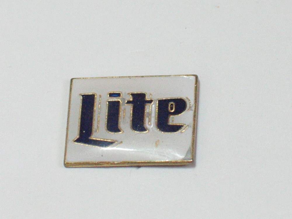 Lite Beer White (Miller) Beer Pin **