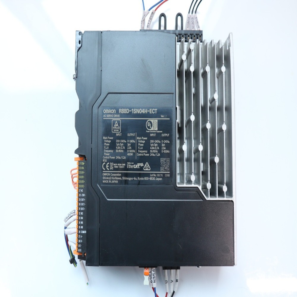 OMRON Used R88D-1SN04H-ECT Servo Drive