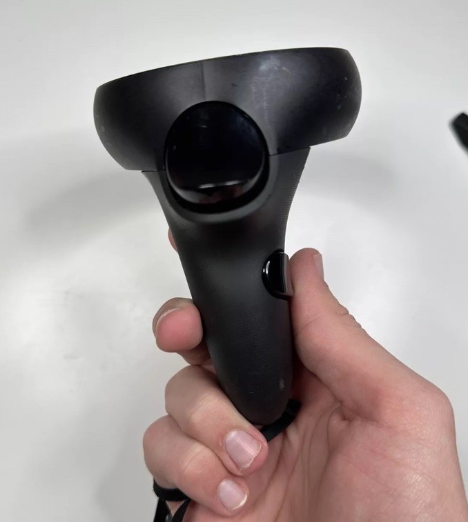 Genuine Oculus Quest 1 / Oculus Rift S Right Touch Controller - Tested Working