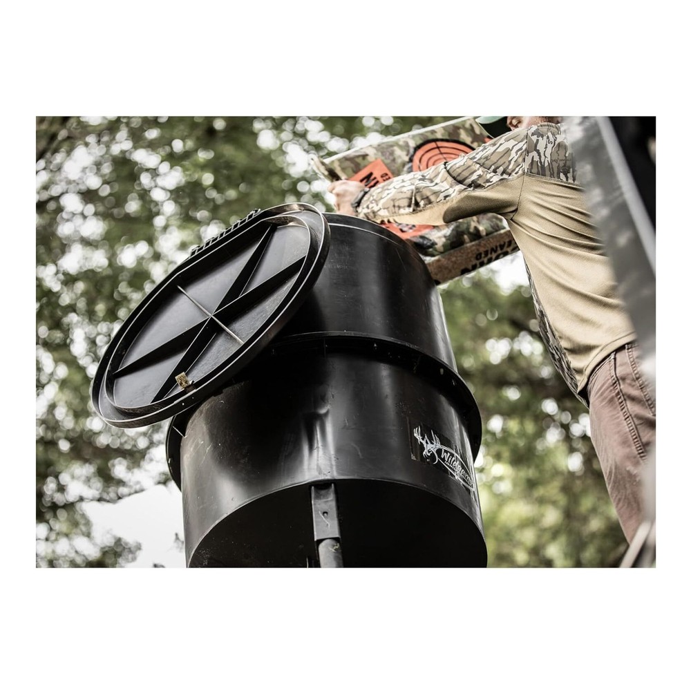 Wildgame Innovations Quick-Set 270 lbs Poly Barrel Game Feeder with Timer