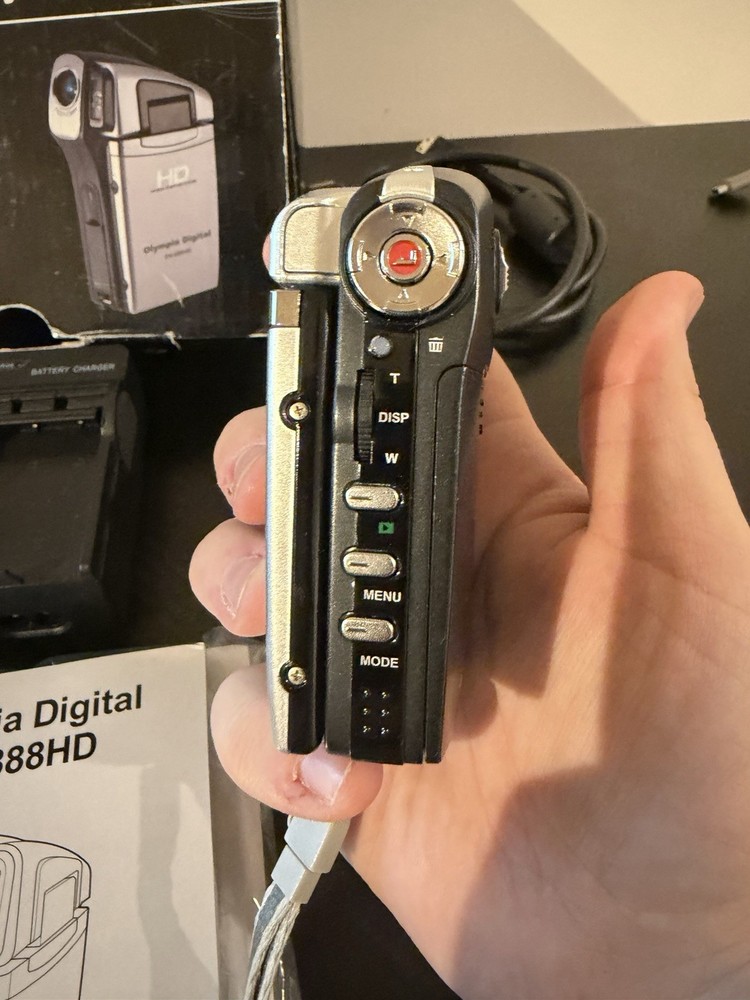 Olympia Digital Camcorder - DV-888HD.