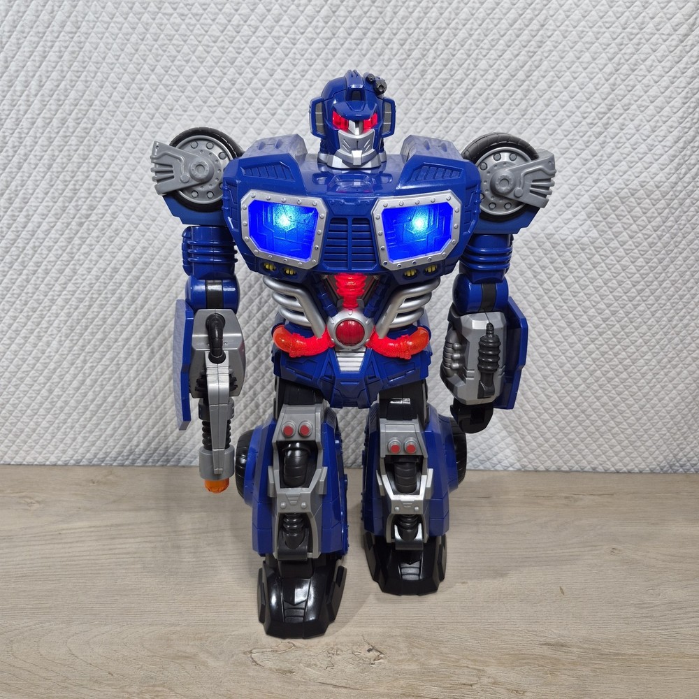 2012 Happy Kid Toy Group 14" Talking Robot Transformer