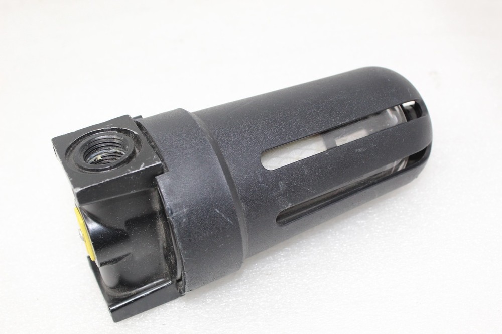 Speedaire 2Z999 1/2" Filter-Regulator 150 PSI Max