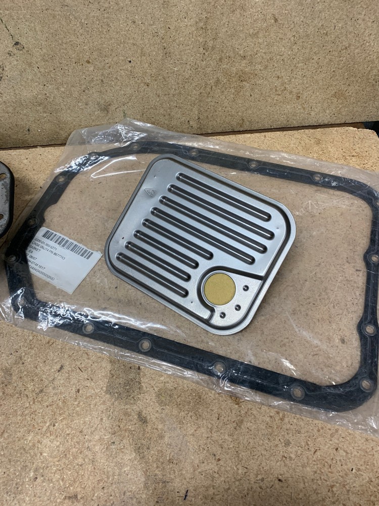 Transmission oil pan kit/HMMWV(large square pan)GM4L80E pn#ss-oilpktsq