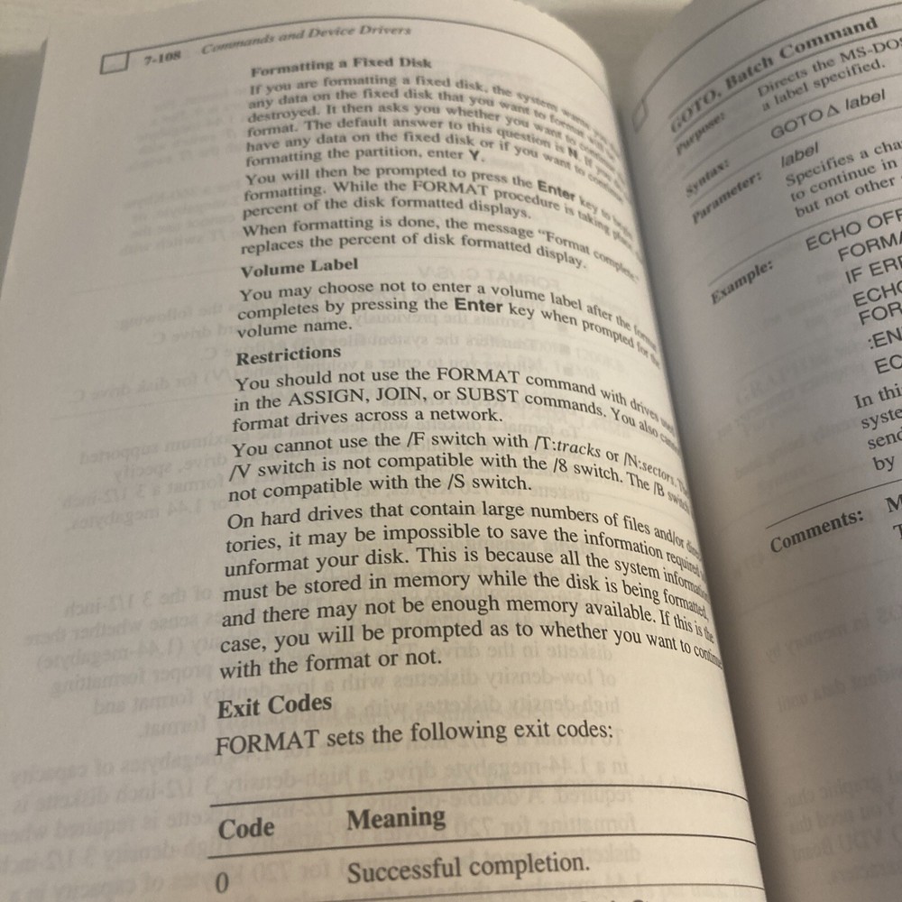 MS-Dos Version 5 Paperback Textbook Refrence Guide 1992 Compaq Industry