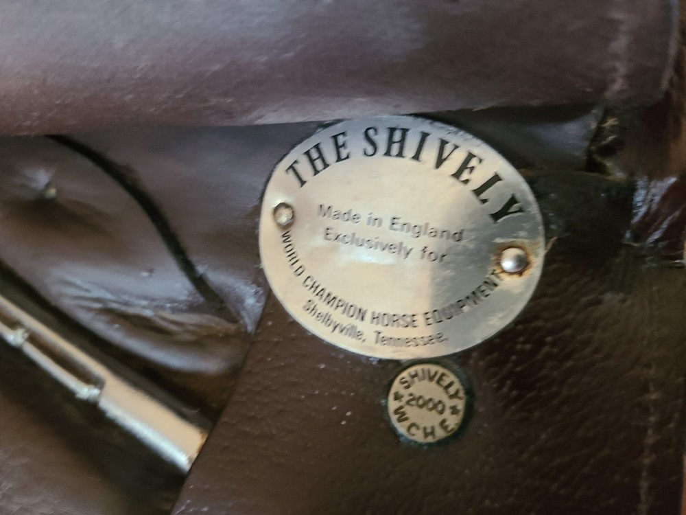Shively MMX Cut-Back Show Saddle 22”