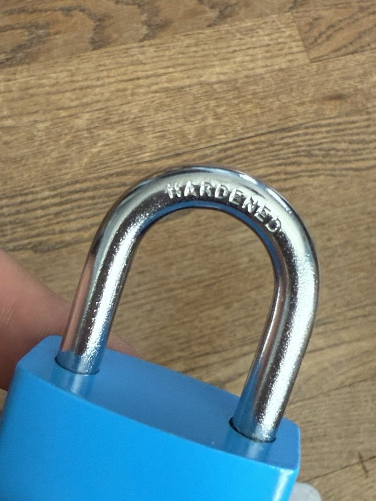 Master Lock Pro-series New , Blue