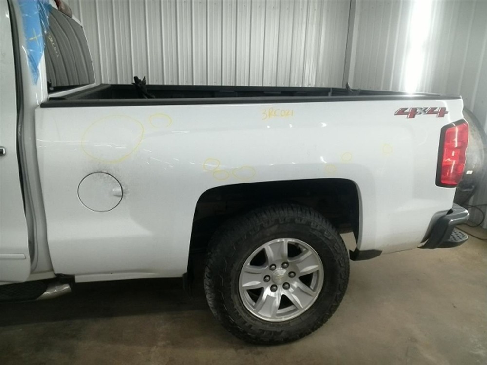 SILVRDO15 2018 High Mounted Stop Light 104814512