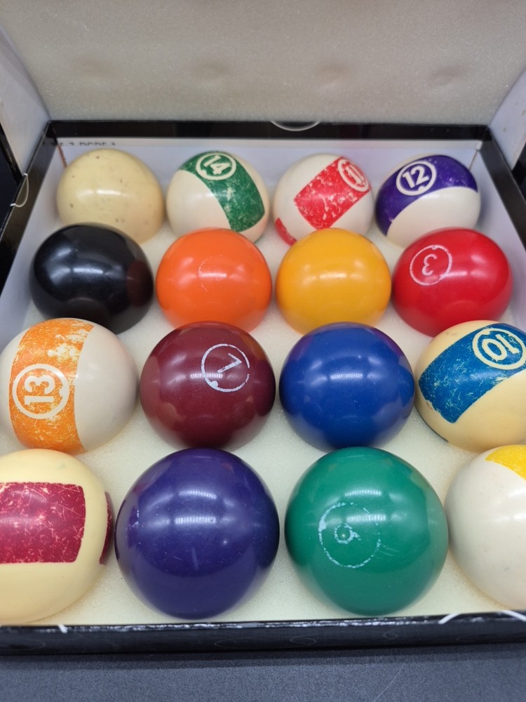 Vtg Pool Ball Set