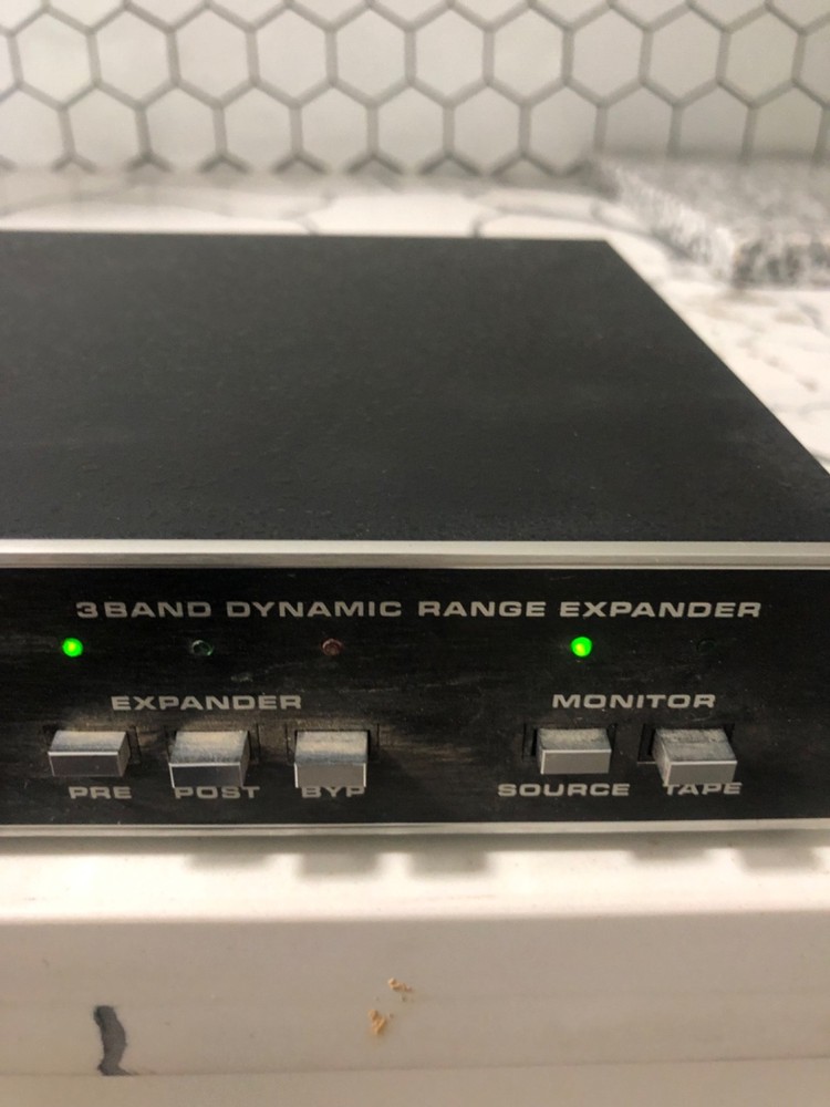 dbx 3BX Series Two 3-Band Dynamic Range Expander (Vintage)