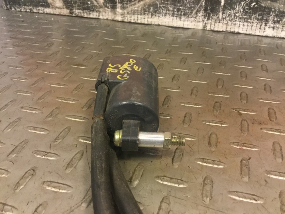 1985 85 Suzuki GS700E GS700 E GS 700 Ignition Coil