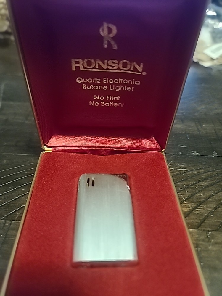 RONSON, No Flint No Battery Quartz Electronic Butane Lighter