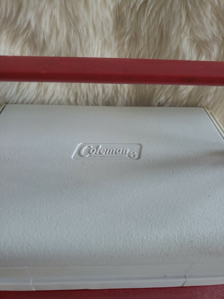 COLEMAN Vintage 90's Red Model 5205 Cooler