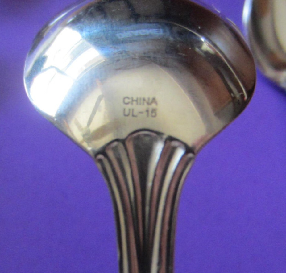 4 ONEIDA DUBLIN Stainless Flatware Soup Spoons Ribbed Fan Design